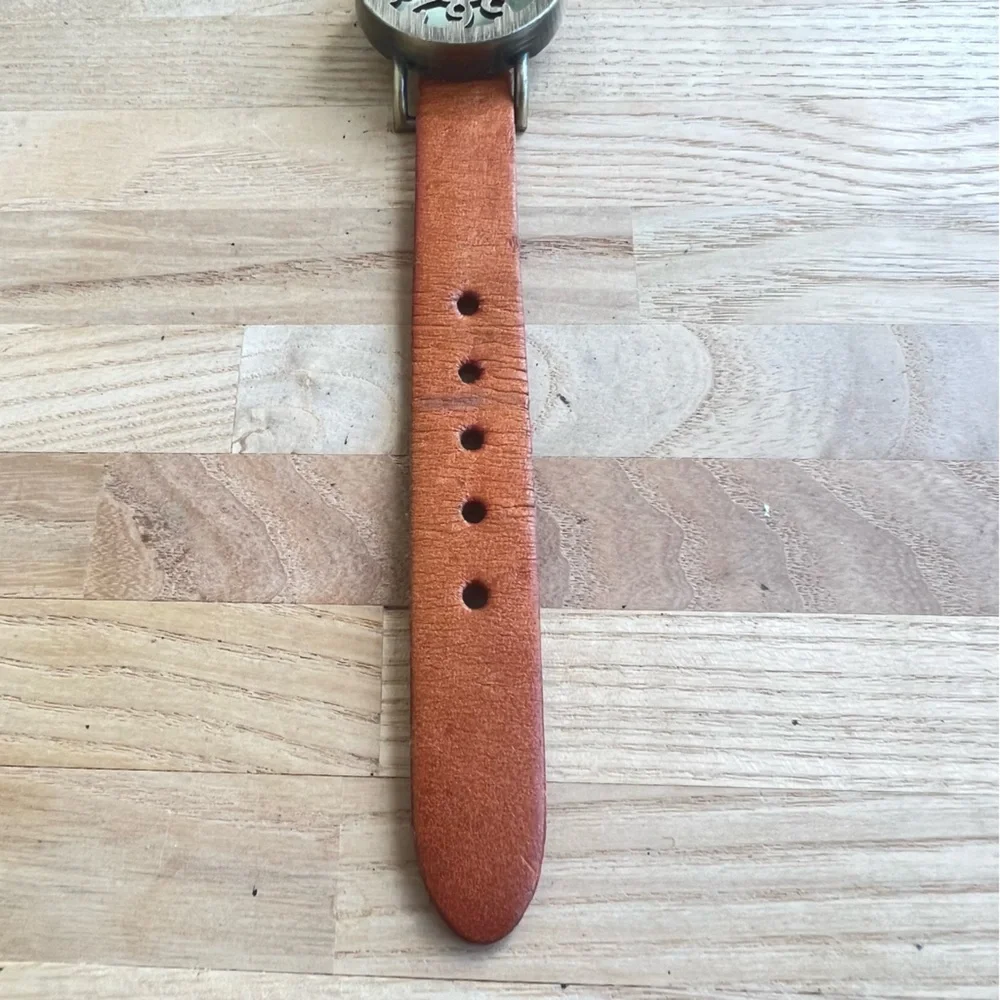 Old fashioned style steampunk ladies watch NEW BATTERY